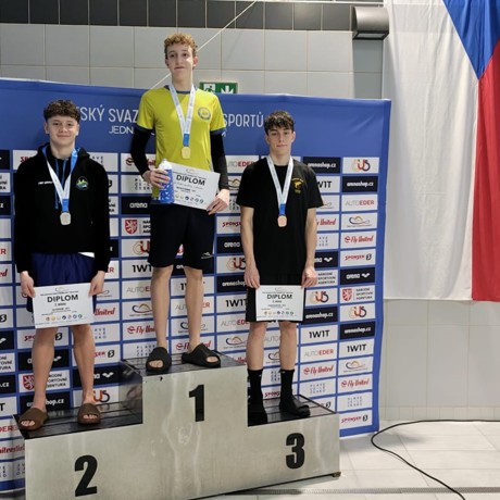 600797989_18388039729183303_3430171961931653100_n