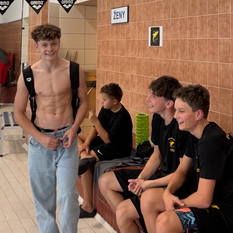 557551511_18376805800183303_4466252641602106387_n